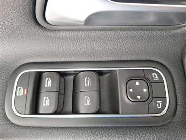 Mercedes CLA Berline 220 — photo 17