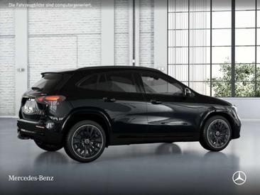 Mercedes GLA 200d — photo 15