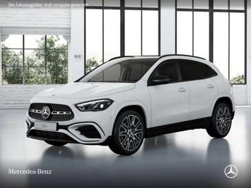 Mercedes GLA 180 — photo 12