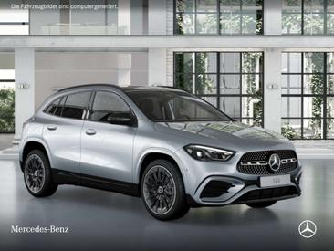 Mercedes GLA 200d — photo 16