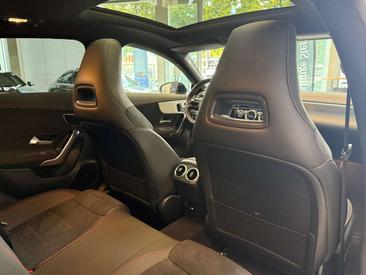 Mercedes CLA Berline 250 E — photo 12