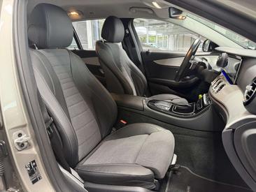 Mercedes Classe E Berline 220 D — photo 16