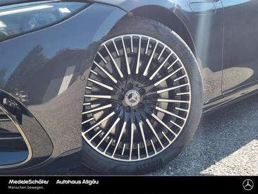 Mercedes EQS 580 AMG Line — photo 8
