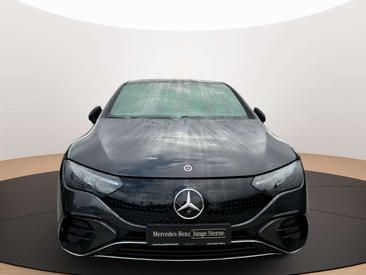 Mercedes EQE 300 — photo 2