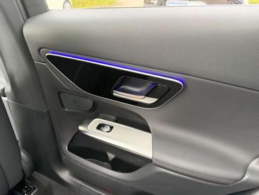 Mercedes GLC 200 — photo 15