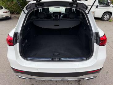 Mercedes GLC 200 — photo 11