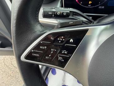 Mercedes GLC 200 — photo 19