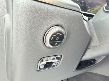 Mercedes GLC 200 — photo 20