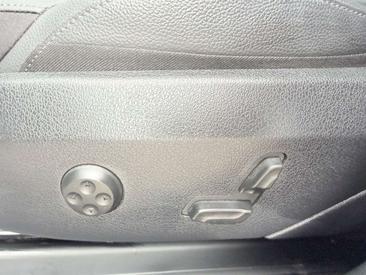 Mercedes GLC 200 — photo 21