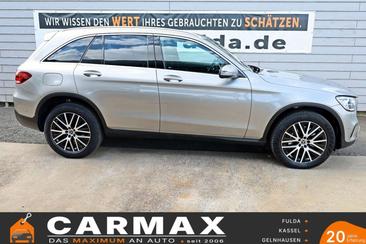 Mercedes GLC 300 — photo 11