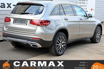 Mercedes GLC 300 — photo 12