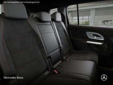 Mercedes GLB 250 Night Edition — photo 11