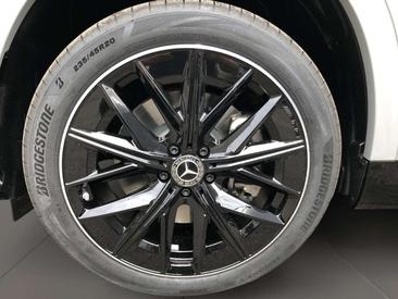 Mercedes GLB 350 — photo 9