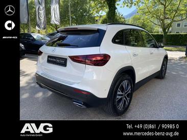 Mercedes GLA 220 Night Edition — photo 2