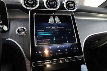 Mercedes GLC 400 AMG Line — photo 14