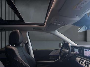 Mercedes GLE 300 — photo 19