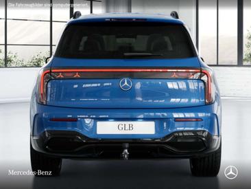 Mercedes GLB 250 Night Edition — photo 6