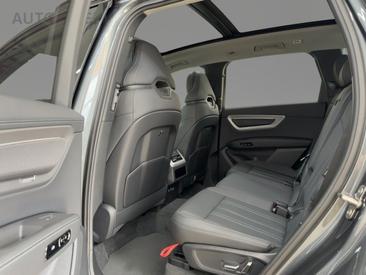 Audi Q7 SUV TDI Quattro Tiptronic — photo 7