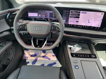 Audi Q7 SUV TDI Quattro Tiptronic — photo 10