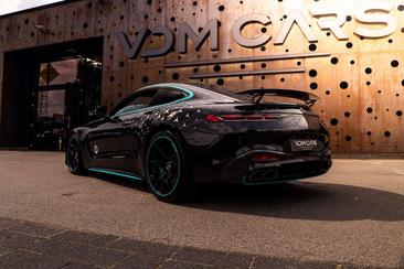 Mercedes AMG GT — photo 11