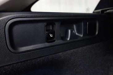 Mercedes Classe C 200 — photo 22