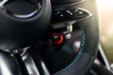 Mercedes AMG GT — photo 40