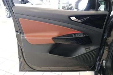 Volkswagen ID.4 Pro Performance — photo 10