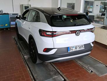 Volkswagen ID.4 Pro Performance — photo 2