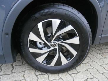 Volkswagen TIGUAN 1.5 ETSI — photo 4