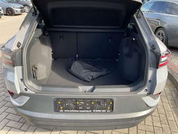 Volkswagen ID.4 Pro S — photo 8