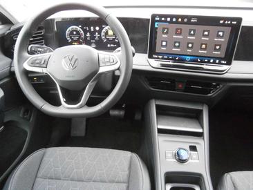 Volkswagen TIGUAN 1.5 ETSI — photo 8