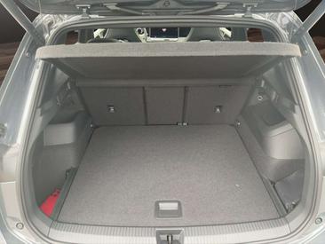 Volkswagen TIGUAN 2.0 TDI 4MOTION — photo 8