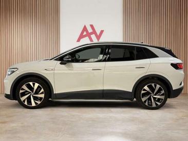Volkswagen ID.4 Pro Performance — photo 9