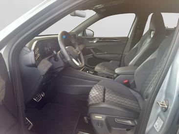 Volkswagen TIGUAN EHybrid — photo 8
