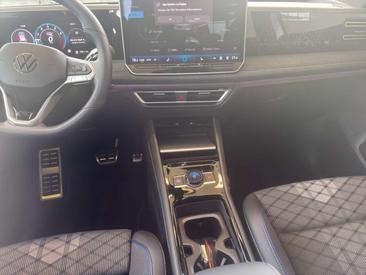 Volkswagen TIGUAN EHybrid — photo 12