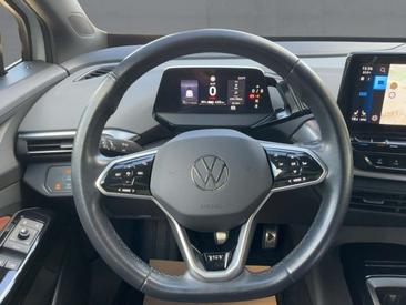 Volkswagen ID.4 Pro Performance — photo 9