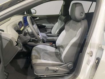 Volkswagen ID.4 Pro — photo 4