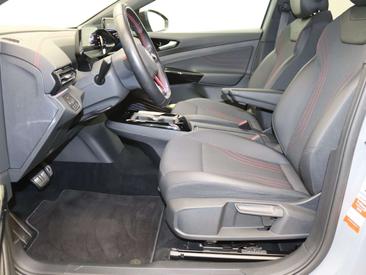 Volkswagen ID.4 GTX 4Motion — photo 14