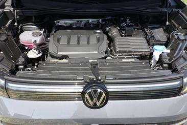 Volkswagen TIGUAN 2.0 TDI — photo 12