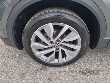 Volkswagen T-Roc 1.5 TSI — photo 7