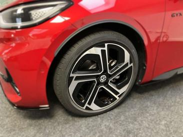 Volkswagen ID.3 Berline GTX — photo 6