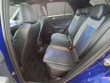 Volkswagen T-Roc R 4Motion — photo 13