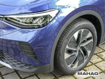 Volkswagen ID.4 Pro — photo 11