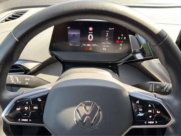 Volkswagen ID.4 Pro Performance — photo 7