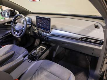 Volkswagen ID.4 Pro — photo 6