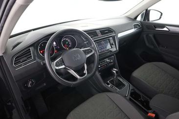 Volkswagen TIGUAN 2.0 TDI — photo 8