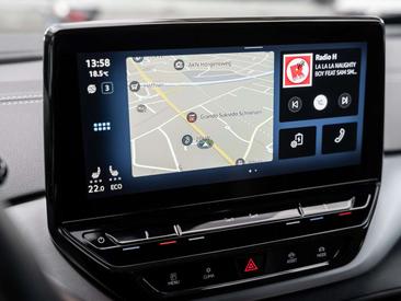 Volkswagen ID.4 SUV 5 Portes AT — photo 11