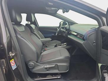 Volkswagen ID.4 GTX 4Motion — photo 14