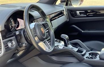 Porsche Cayenne III — photo 12