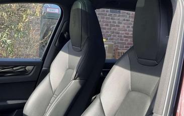 Porsche Cayenne III — photo 16